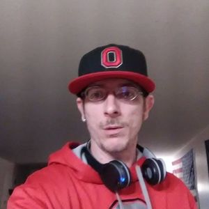 Meet your Posher, Cory